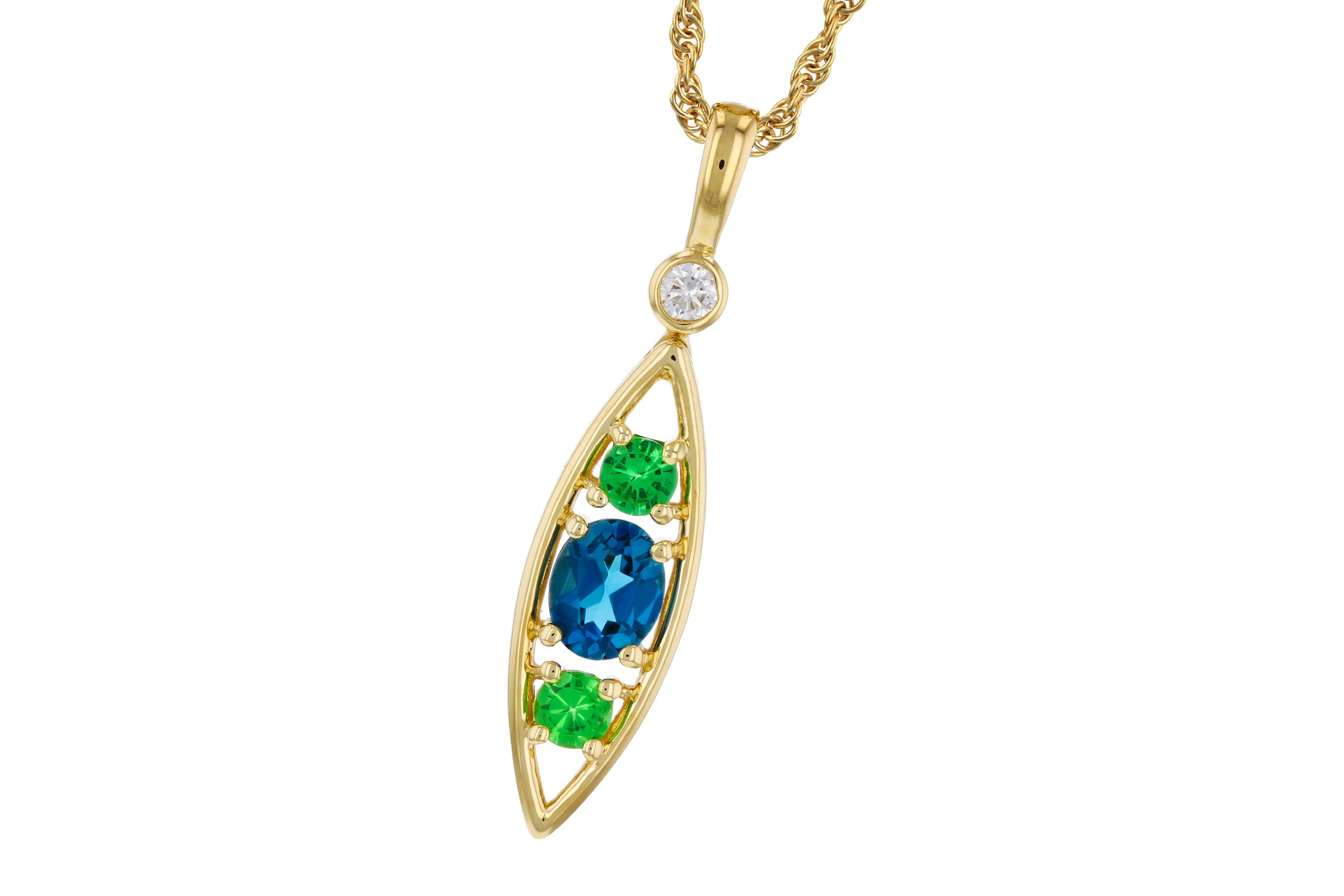 B330-56677: NECKLACE .54 SEMI-PREC (LBT & GR.GT) .58 TGW