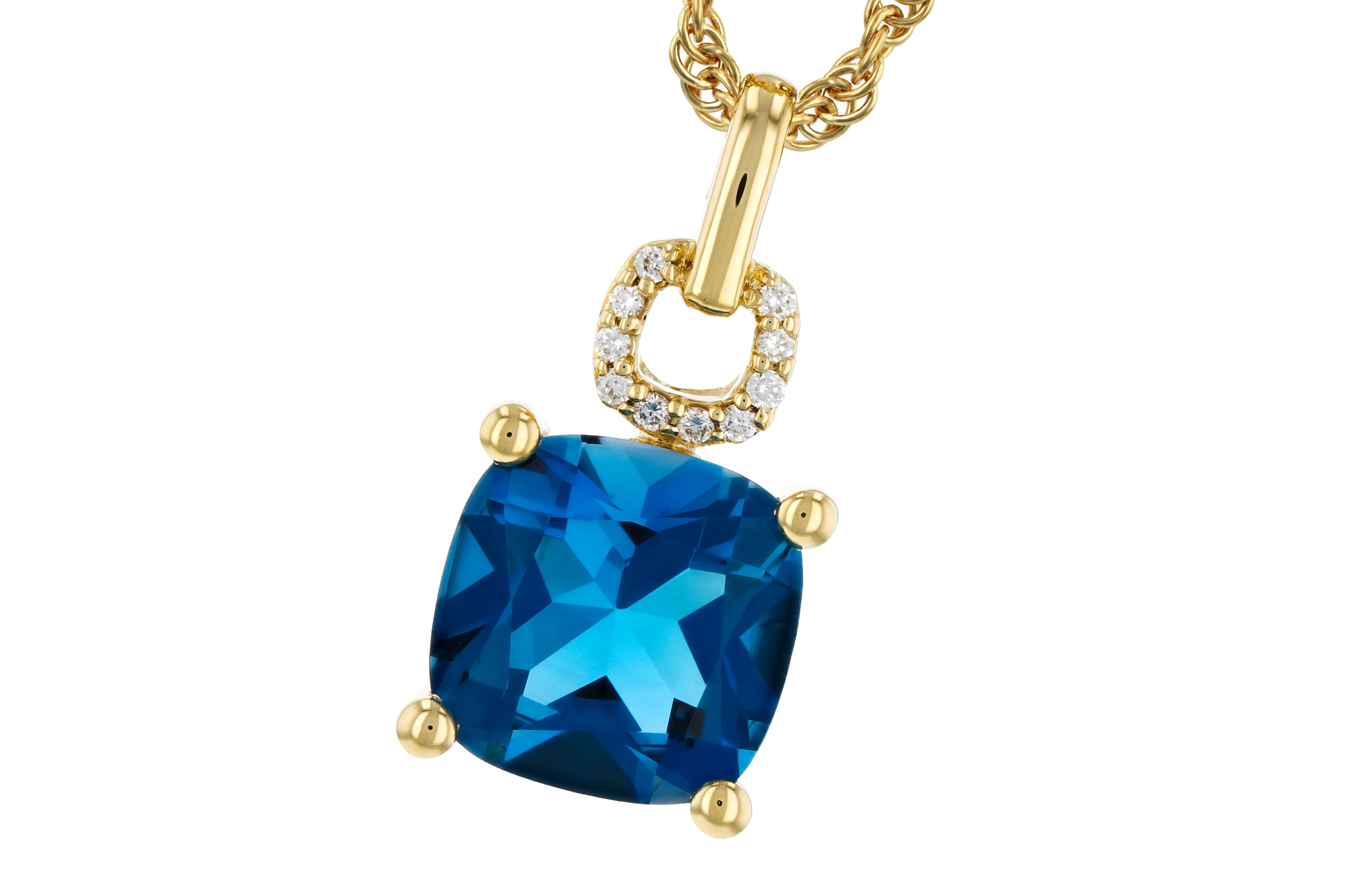 C330-56677: NECK 2.16 LONDON BLUE TOPAZ 2.18 TGW (8MM LBT)